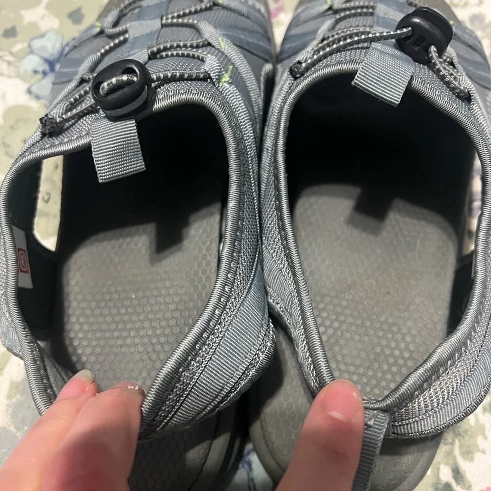 Echo men’s sandals size 12